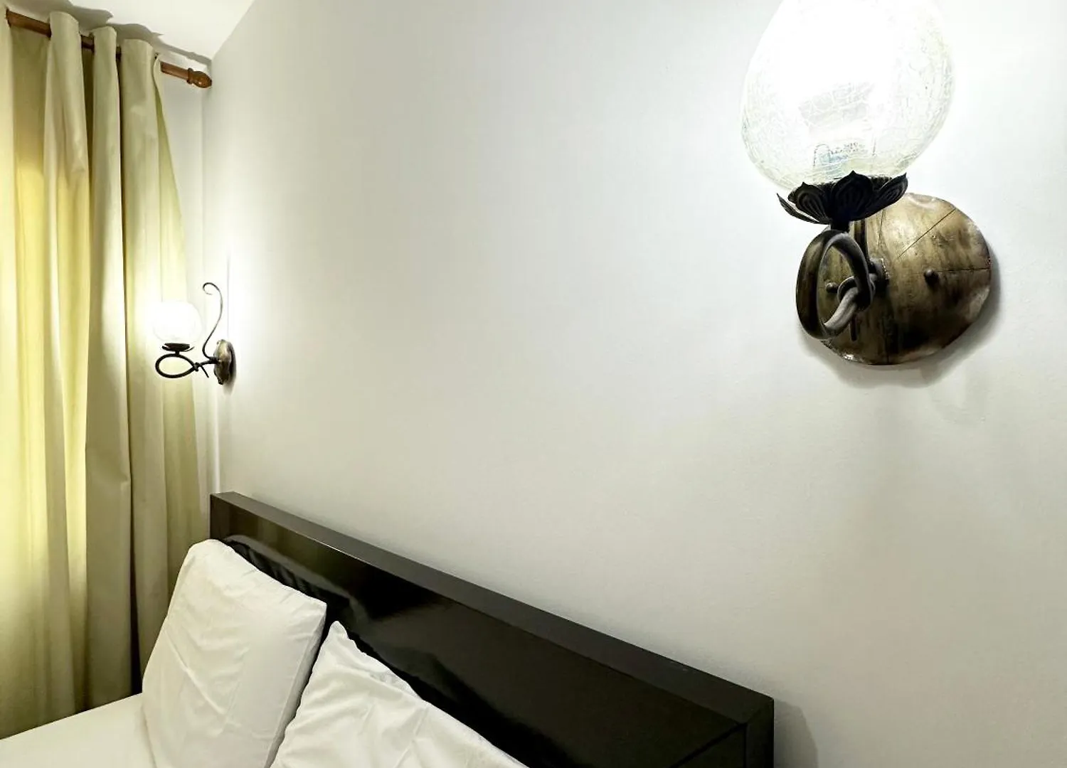 Hotel Nature Kolonje  Kolonje (Fier)